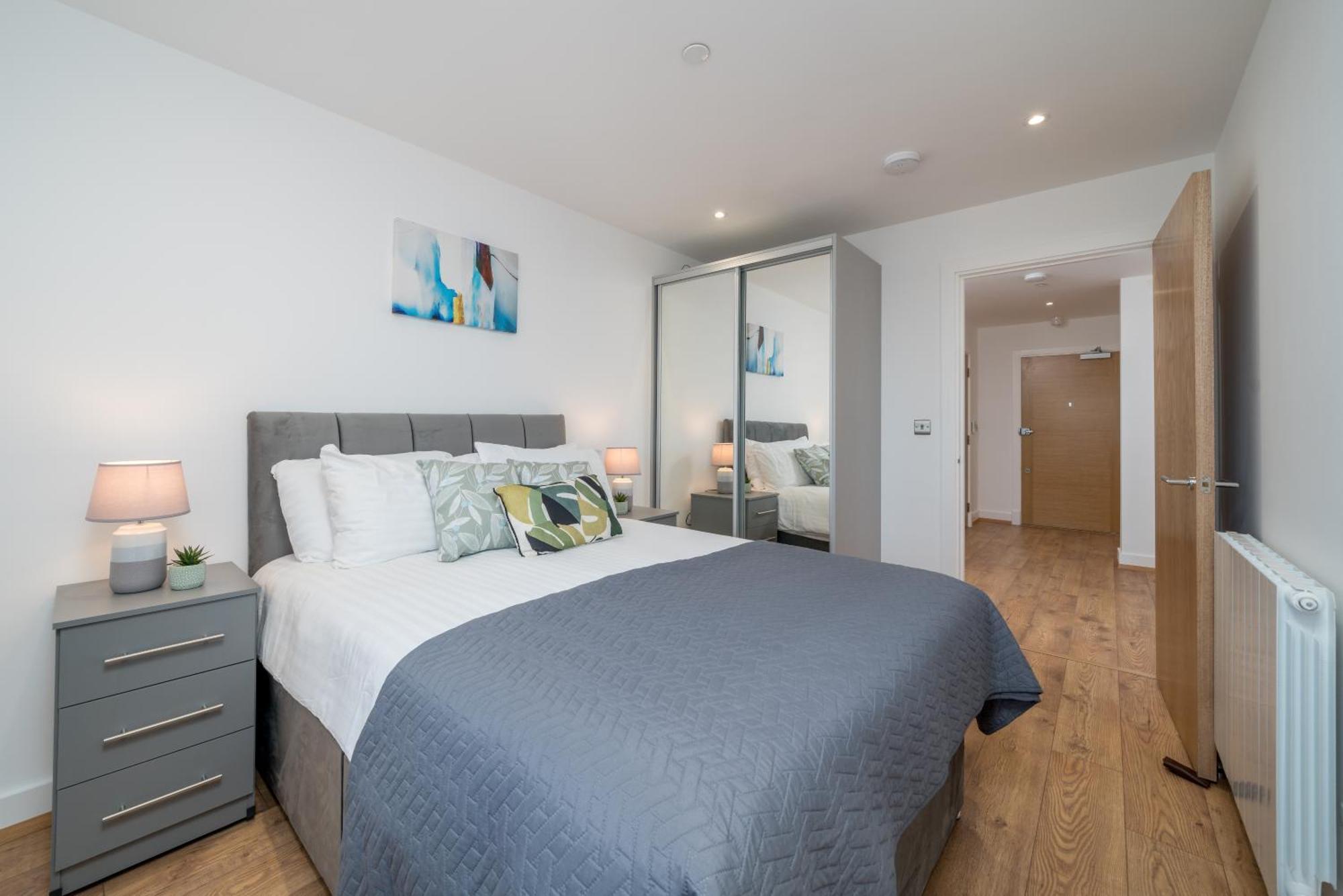 Skyvillion - London River Thames Top Floor Apartments By Woolwich Ferry, Mins To London Excel, O2 Arena , London City Airport With Parking Exteriér fotografie