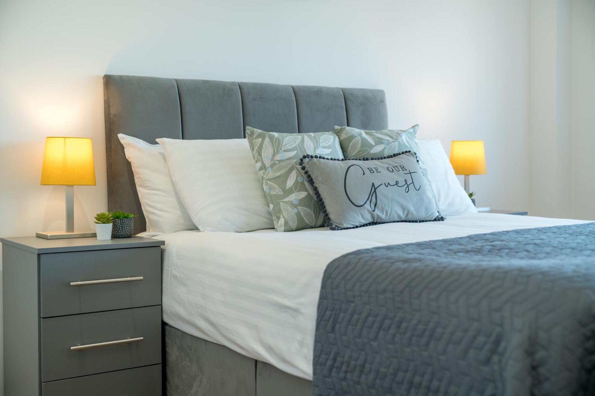 Skyvillion - London River Thames Top Floor Apartments By Woolwich Ferry, Mins To London Excel, O2 Arena , London City Airport With Parking Exteriér fotografie