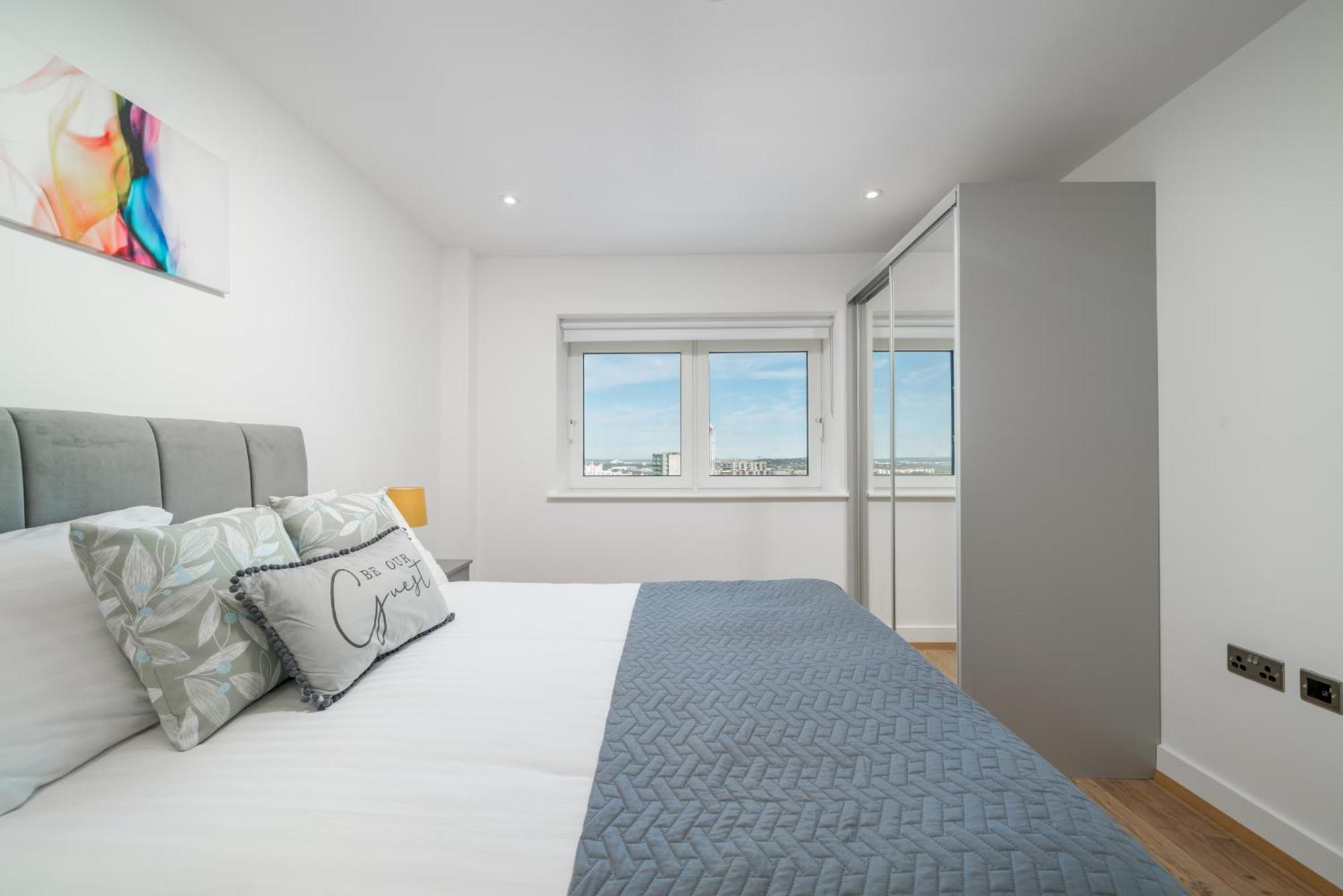 Skyvillion - London River Thames Top Floor Apartments By Woolwich Ferry, Mins To London Excel, O2 Arena , London City Airport With Parking Exteriér fotografie